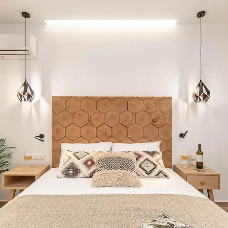 Galazia 3* Naxos City