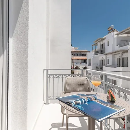 Apartahotel Galazia Boutique Naxos City